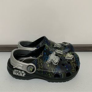 CROCS x Star Wars The Mandalorian The Child Clogs-Size c9 NWT